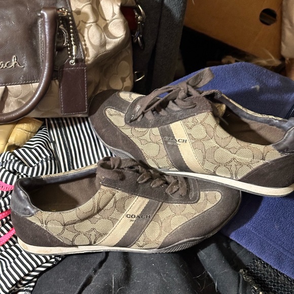 Coach bundle - Picture 7 of 8